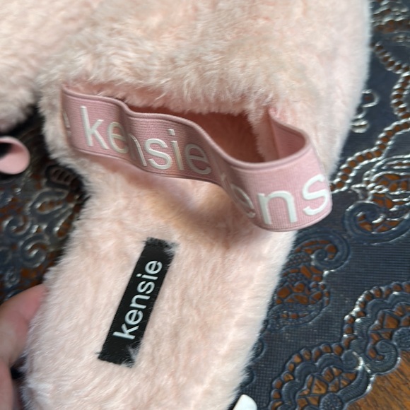 Kenzie slippers - Picture 2 of 7